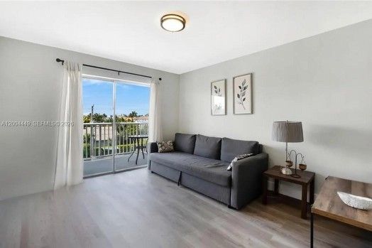 Sunshores Condo